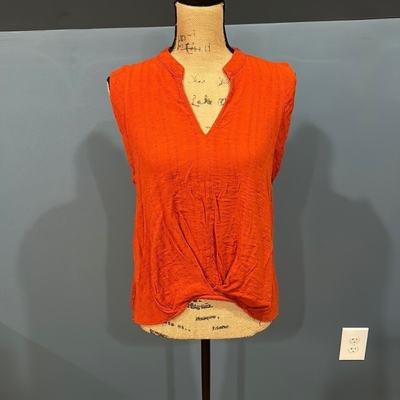 Universal Thread Tops - Universal Thread tank top size small women’s